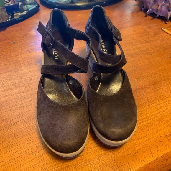 Cordani chocolate brown leather platforms - Picture 5 of 6